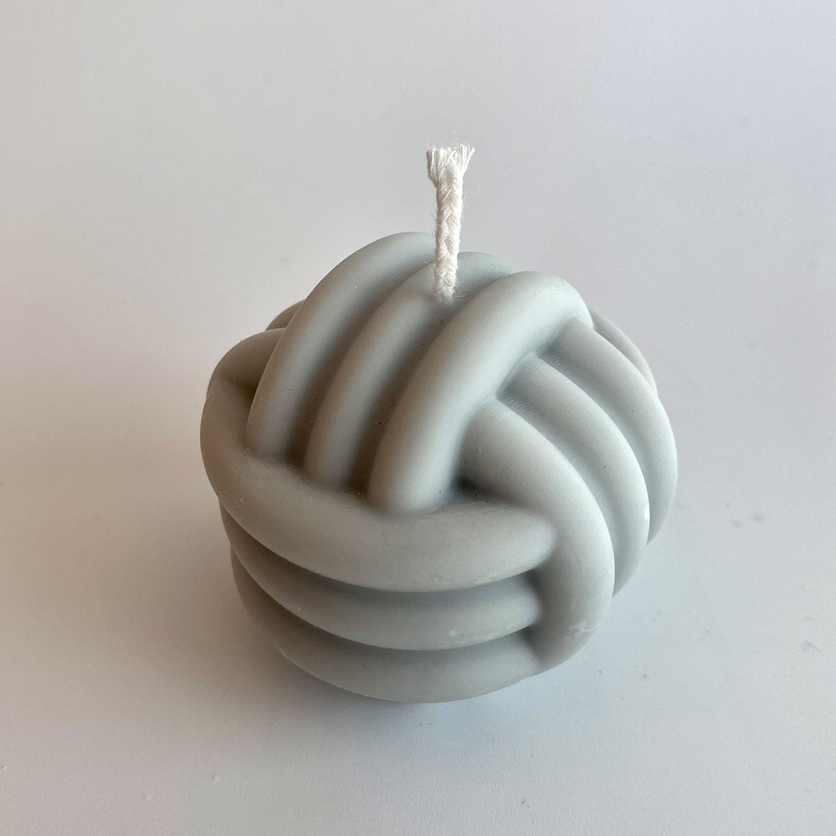 Monkey’s Fist Knot Candle - Gray