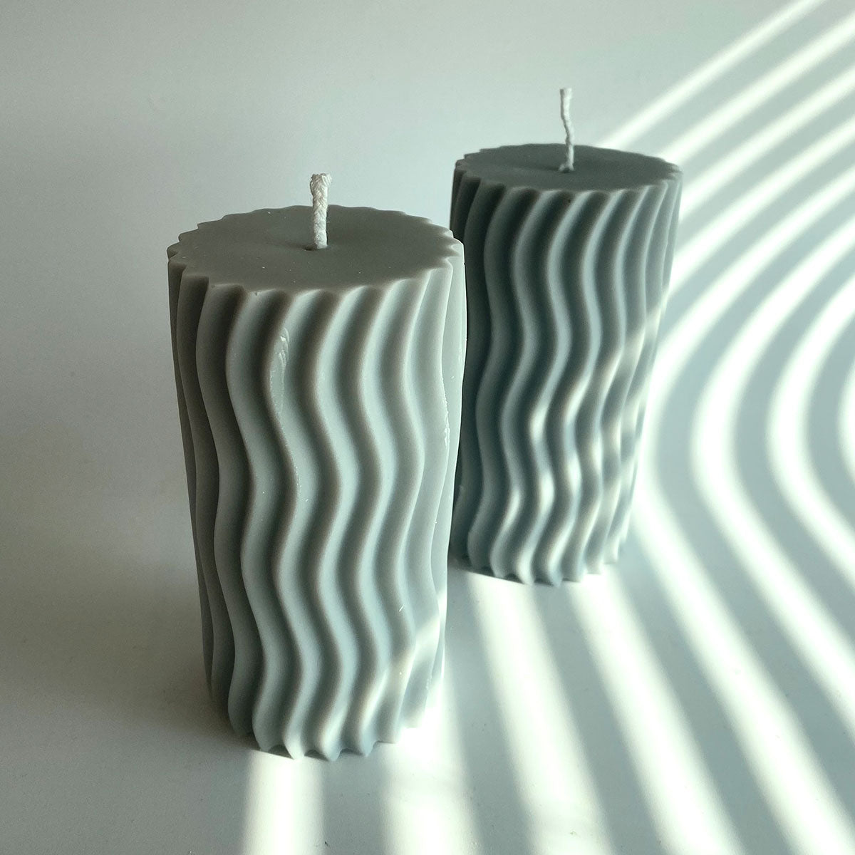 Ripple Pillar Candle - Gray